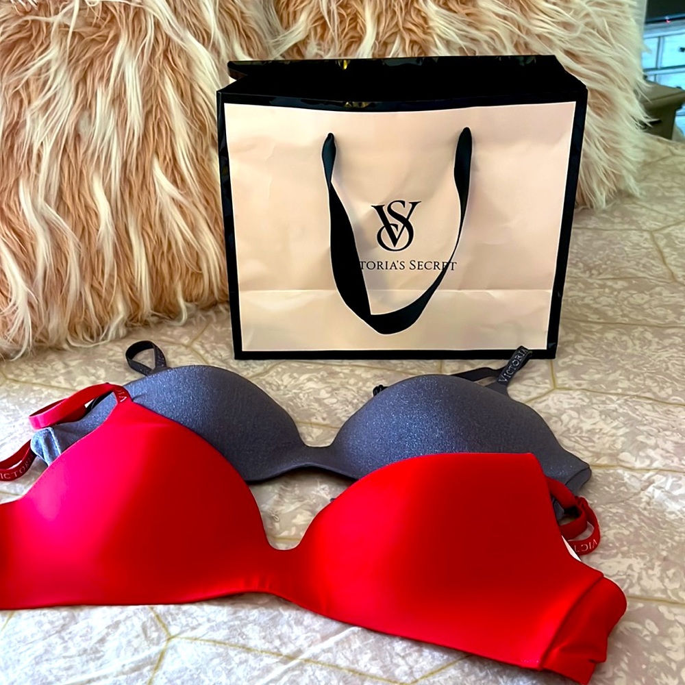 Victoria Secret wireless bras
